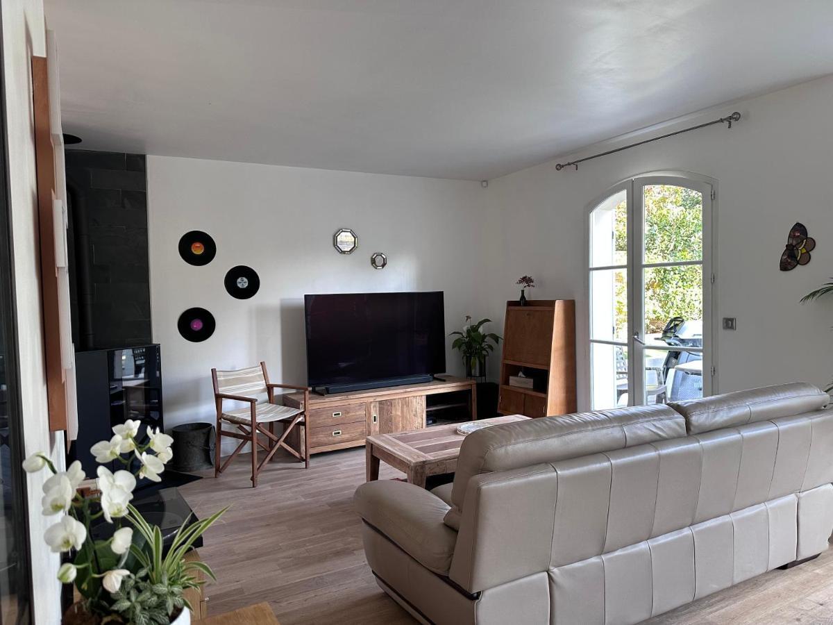 Les Persiennes Bed and Breakfast Auvers-sur-Oise Esterno foto